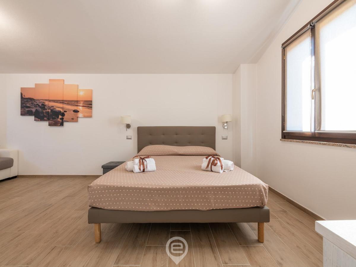 Villa Monica - Suites Iglesias Eksteriør bilde