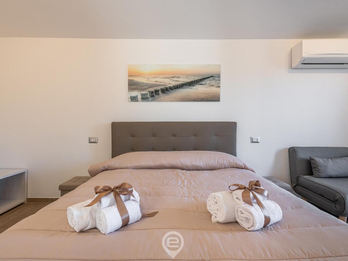 Villa Monica - Suites Iglesias Eksteriør bilde